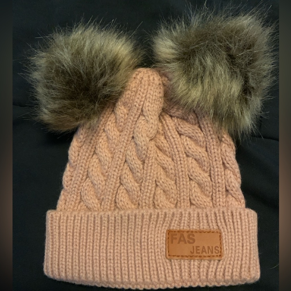 Baby girl beanie 🏷️ 3 for $15